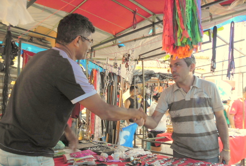 Prefeito Edílson Capote consegue recursos para construção de um “Mercadão Popular”