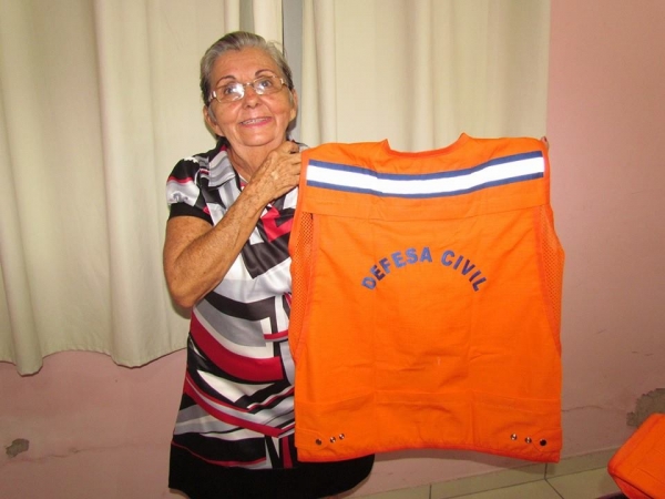 Prefeito Edílson Capote entrega equipamentos para a Secretaria da Defesa Civil - Imagem 6