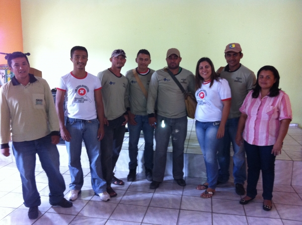 Secretaria de Saúde de Boa Hora distribui uniformes para servidores. - Imagem 4