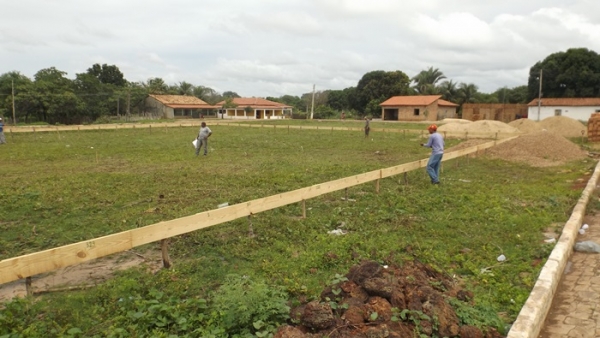Marcação no local onde será construída uma UBS(unidade básica de saúde)  - Imagem 2