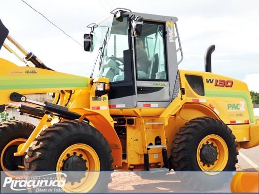 Prefeitura de Piracuruca foi contemplada com mais uma máquina do Governo Federal - Imagem 1