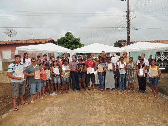 Água-branquenses são contemplados com casa própria