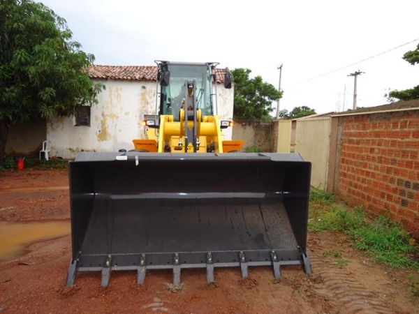 Cidade de Ipiranga Recebeu Pá Carregadeira do PAC2 - Imagem 3