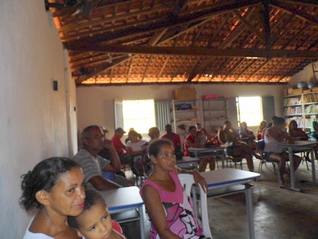 Prefeito Airton Veloso e secretária municipal de Educação, fazem entrega de bicicletas do programa pedala Piauí - Imagem 30