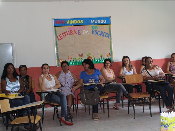 Prefeito participa de encerramento do Encontro Pedagógico 2014 - Imagem 6
