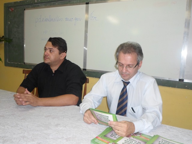 Secretaria de Saúde realiza reunião para traçar ações de combate a Dengue em Esperantinaâ€