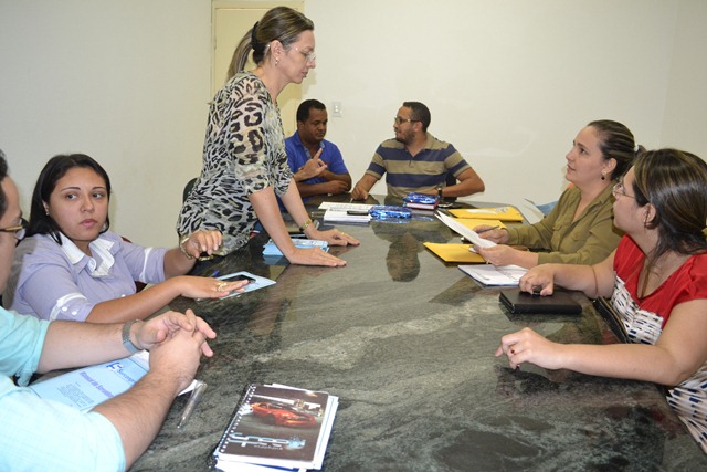 Prefeitura realiza reunião com assessores da Serconprev