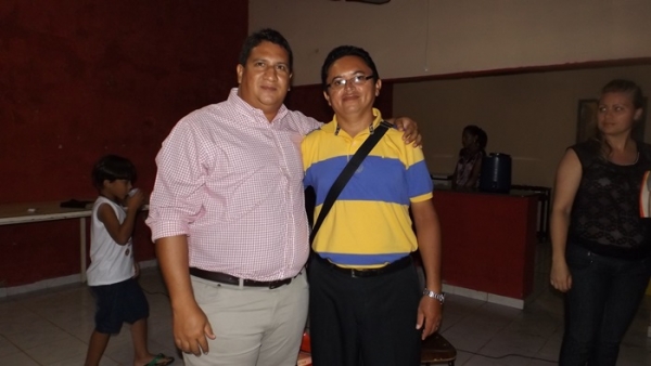 Prefeito assina lei que cria o dia do evangélico - Imagem 1