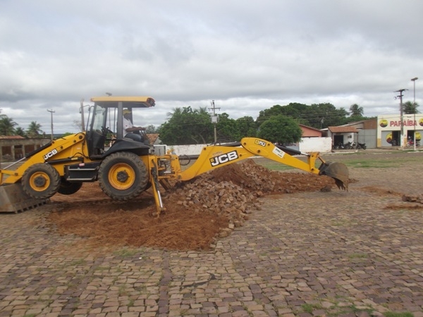 Prefeitura de Santa Rosa realiza obra para melhorar estrutura no centro da cidade - Imagem 3