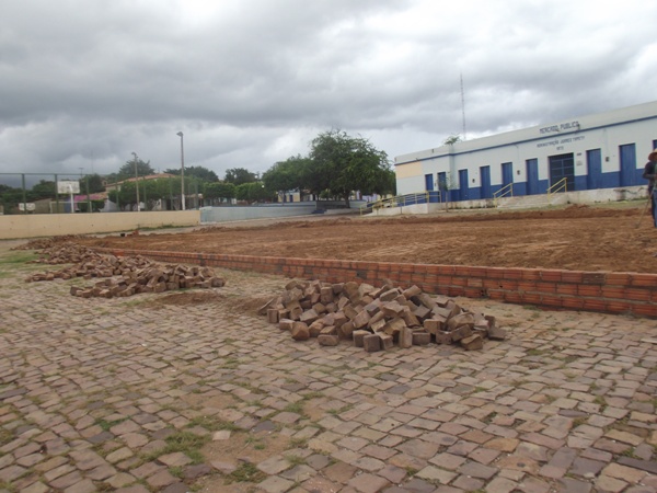 Prefeitura de Santa Rosa realiza obra para melhorar estrutura no centro da cidade