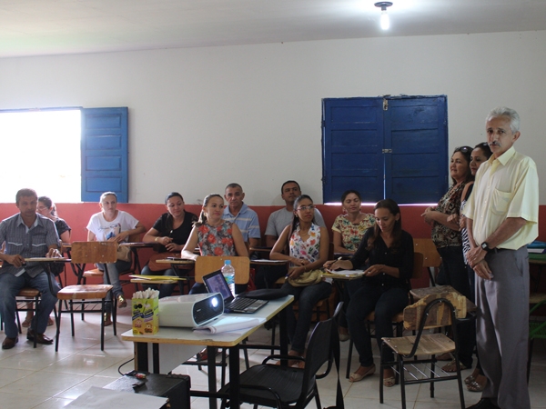 Prefeito participa de encerramento do Encontro Pedagógico 2014 - Imagem 4