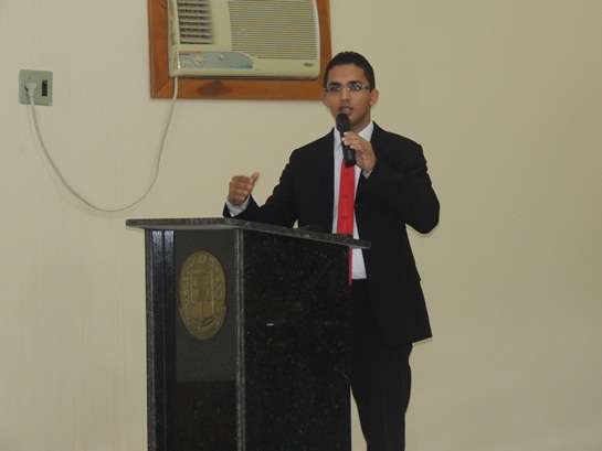 Prefeito Jonas Moura discursa na abertura dos trabalhos da Câmara de Vereadores de Água Branca. - Imagem 8