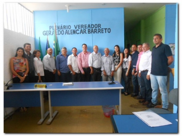 Dr. Moura deixa mensagem na abertura dos trabalhos do Legislativo para o ano de 2014 - Imagem 9