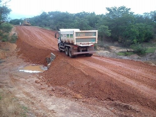 Recuperação das estradas vicinais das comunidades do município de Arraial - PI.  - Imagem 1