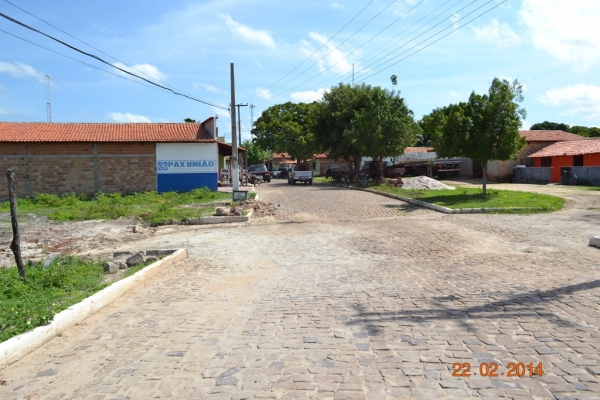 Prefeitura conserta  ruas da cidade de Boa Hora - Imagem 1