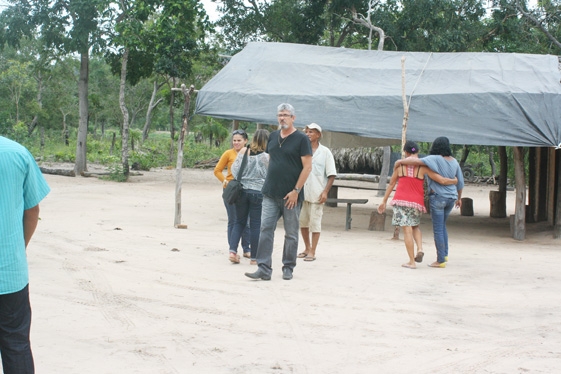 Prefeita  Claudia lobo inicia entrega  de Bicicletas para alunos do município de currais - Imagem 9