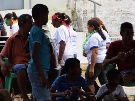 Encontro de dois grupos da melhor idade, termina em carnaval - Imagem 20
