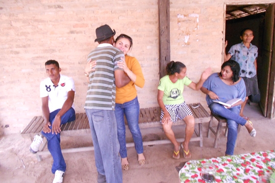 Prefeita  Claudia lobo inicia entrega  de Bicicletas para alunos do município de currais - Imagem 44