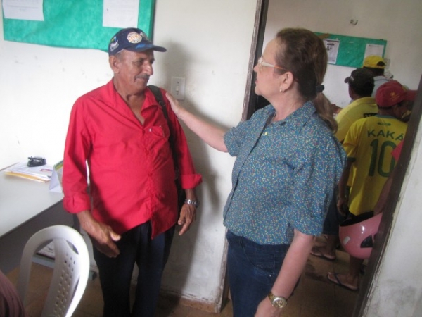 Sementes são entregues aos agricultores do município de Miguel Alves   - Imagem 11
