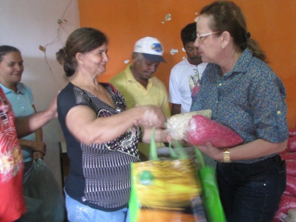 Sementes são entregues aos agricultores do município de Miguel Alves   - Imagem 3