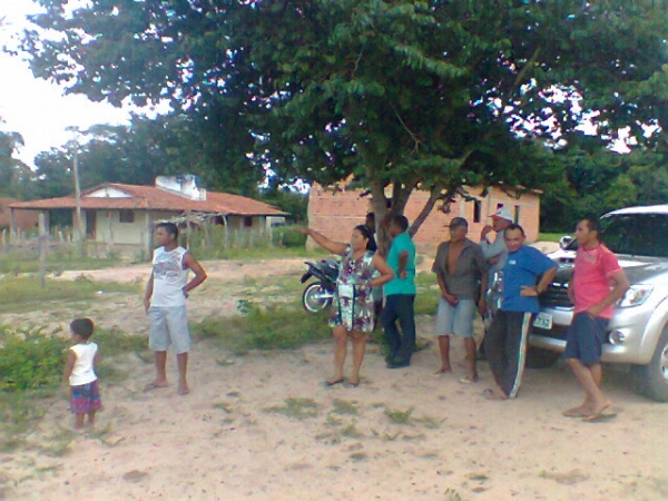 Prefeitura realiza serviço de retificação e terraplanagem de ruas na localidade Pocinho - Imagem 1