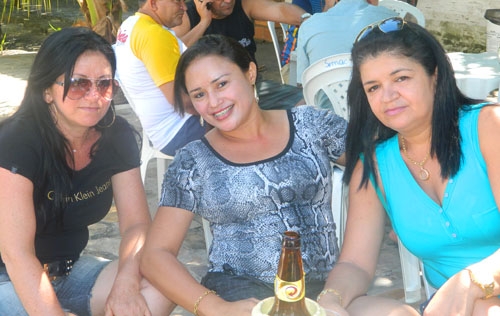 Agradecendo aos amigos e familiares que estiveram conosco em uma grande festa - Imagem 29