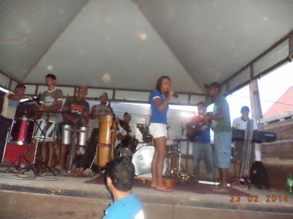 Banda Pagodeixa anima segundo dia de pré-carnaval em Cristalândia - Imagem 1