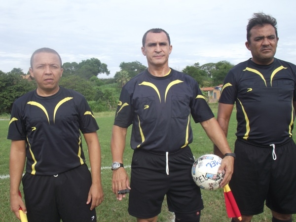 Tanque vence Corrente por 6 X 1 em Jogo de estréia na V Copa de Santa Rosa do Piauí - Imagem 6