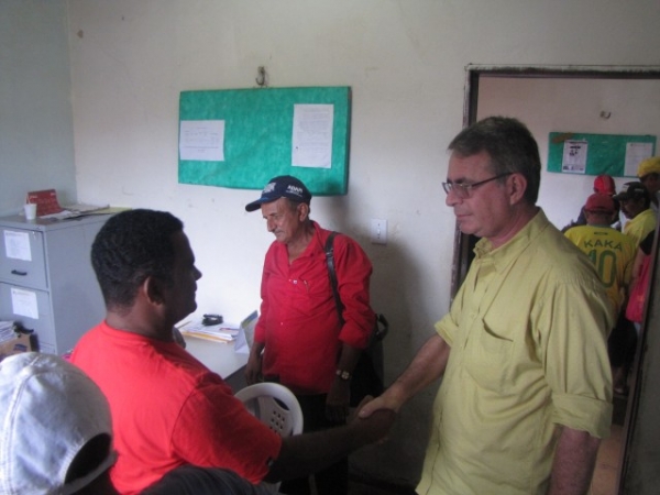 Sementes são entregues aos agricultores do município de Miguel Alves   - Imagem 9