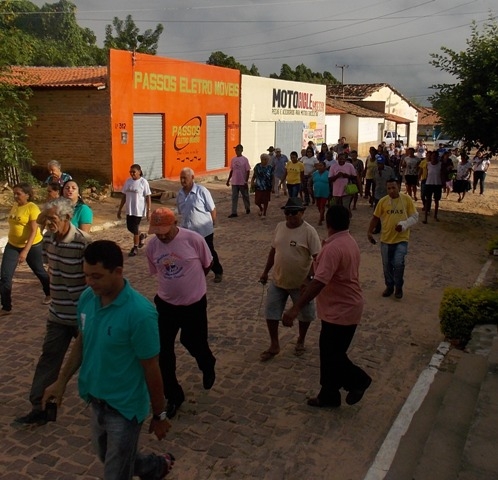 SMAS promove caminhada com idosos pelas ruas de  Canavieira  - Imagem 6