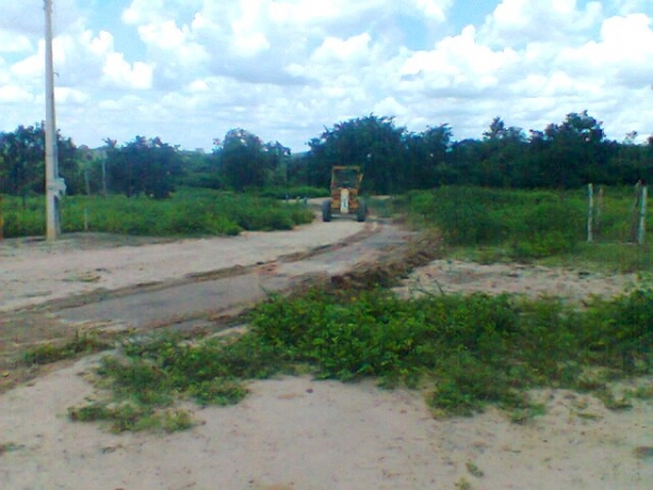 Prefeitura realiza serviço de retificação e terraplanagem de ruas na localidade Pocinho - Imagem 2