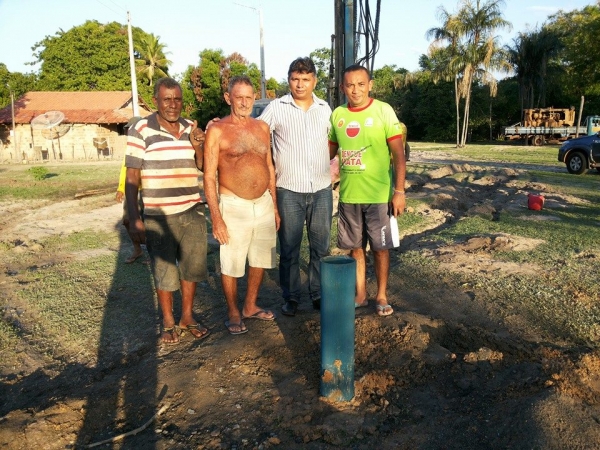 Prefeito de Nossa Senhora de Nazaré, Zé Henrique perfurou mais de 50 poços tubulares - Imagem 8