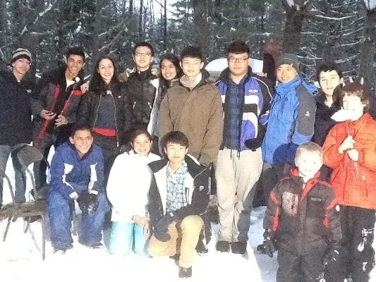 Aluna de N. S. dos Remédios no Canadá envia fotos para blog  - Imagem 1