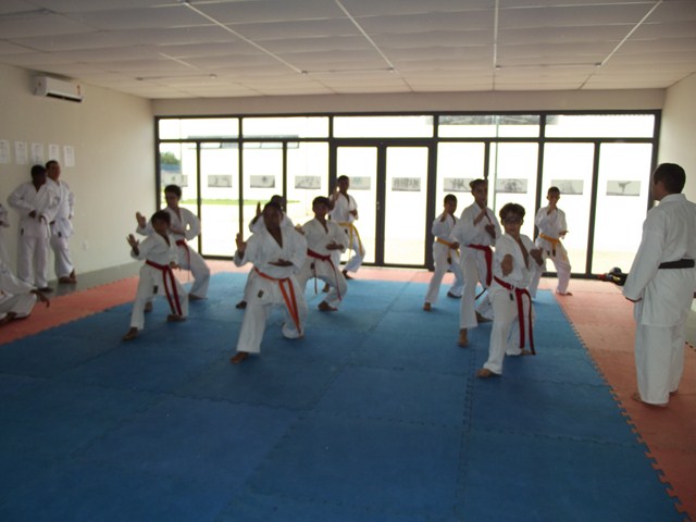 Realizado com sucesso o I Seminário de Karatê de Oeiras