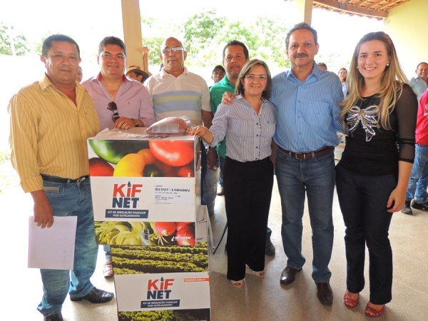 Prefeitura de Pedro II entrega ambulância ao HJGN - Imagem 9