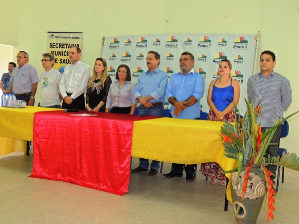 Prefeitura de Pedro II entrega ambulância ao HJGN - Imagem 3