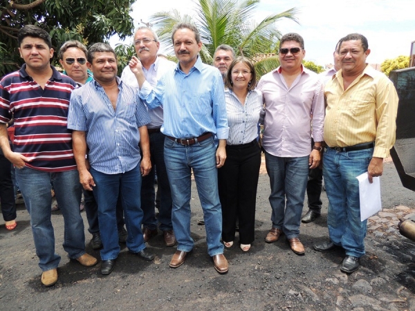 Prefeitura de Pedro II entrega ambulância ao HJGN - Imagem 16