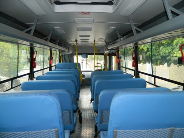 Secretaria Municipal de Educação conta com 4 ônibus escolares - Imagem 3
