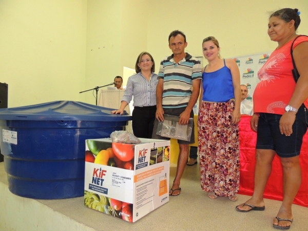 Prefeitura de Pedro II entrega ambulância ao HJGN - Imagem 8