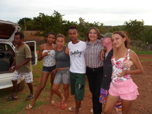 Bancaria Vanessa Reis visita comunidades em Lagoa do Sitio - Imagem 2