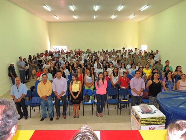 Prefeitura de Pedro II entrega ambulância ao HJGN - Imagem 1