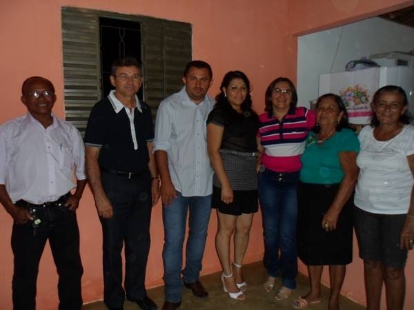 Bancaria Vanessa Reis visita comunidades em Lagoa do Sitio - Imagem 6