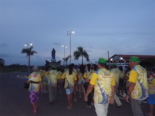 FOTOS: Prefeitura de Caxingó realiza carnaval da terceira idade  - Imagem 5