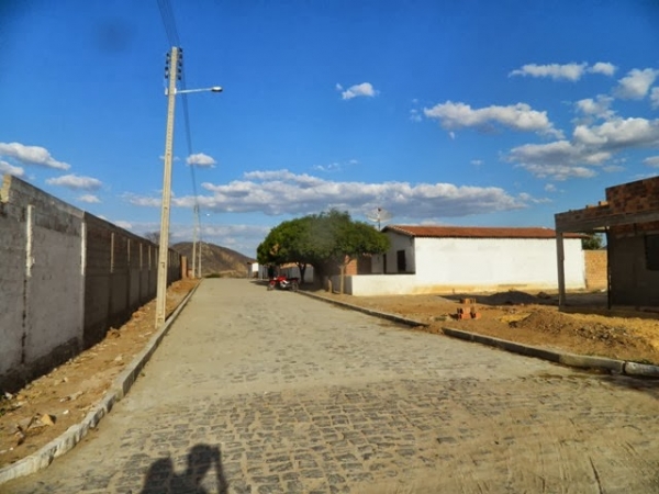 Com recursos de R$ 167 mil, prefeitura pavimenta ruas do bairro Ribeirão - Imagem 3