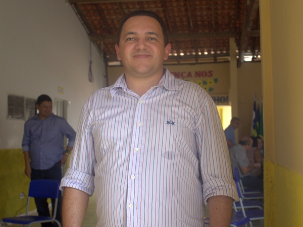 Prefeito Delano participa de Encontro do G15 - Imagem 2