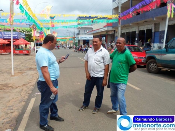 Carnaval 2014: Prefeito Walfredo Filho faz vistoria no corredor da folia - Imagem 2