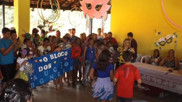 Escolas de Nossa Senhora de Nazaré promovem festa para comemorar o carnaval - Imagem 3