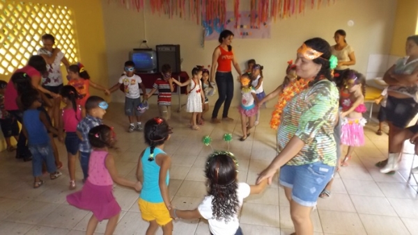 Escolas de Nossa Senhora de Nazaré promovem festa para comemorar o carnaval - Imagem 24