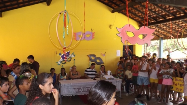 Escolas de Nossa Senhora de Nazaré promovem festa para comemorar o carnaval - Imagem 5