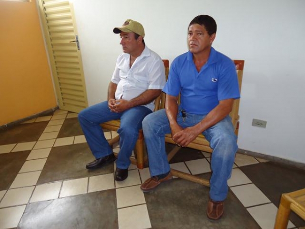 Prefeitura começa os reparos nas estradas que ligam a Cidade de Ipiranga as localidades do Interior - Imagem 6